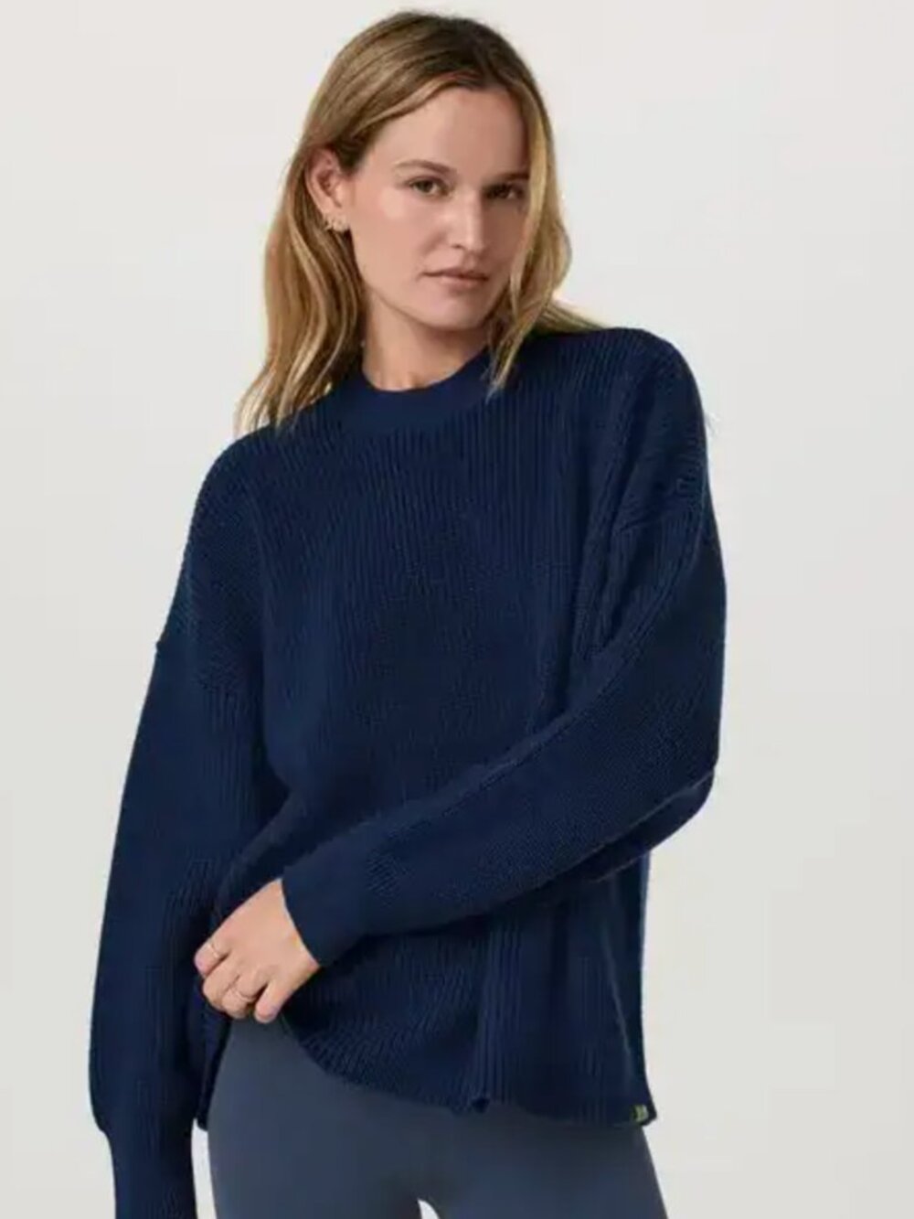 Vuori Alps Classic Crewneck Sweater XS | Cream Pullover | Cozy Minimalist